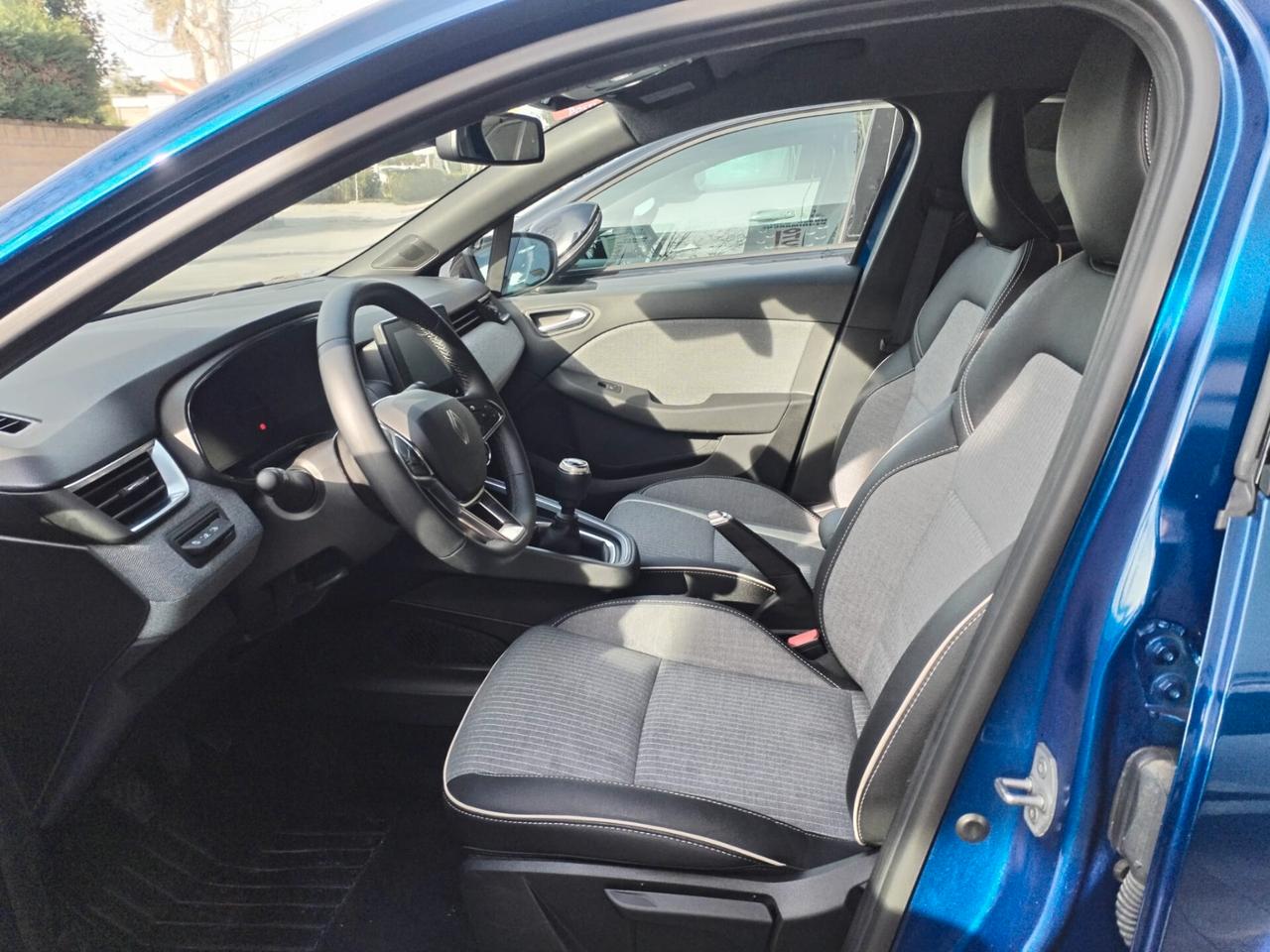 Renault Clio TCe 90 CV 5 porte Techno