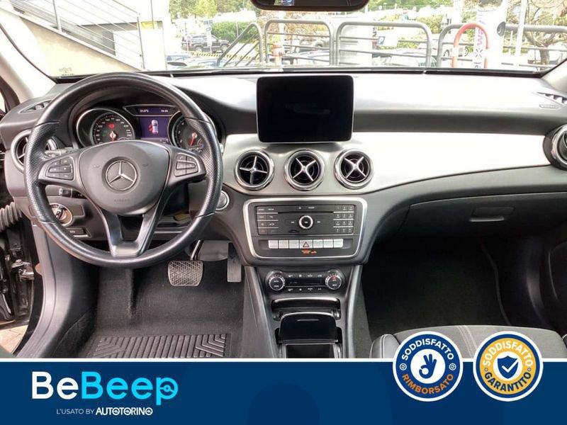 Mercedes-Benz GLA 180 SPORT AUTO
