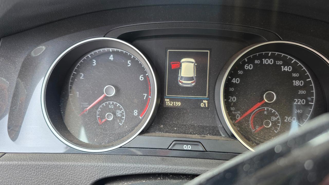 Volkswagen Golf 1.5 TGI DSG 5p. Trendline BlueMotion Technology