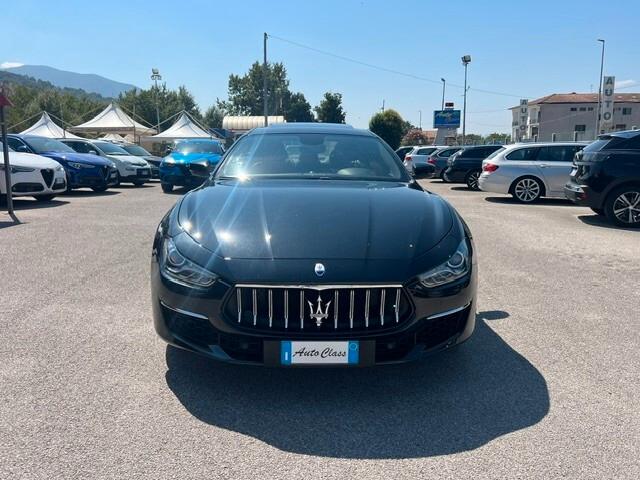 Maserati Ghibli 330 CV MHEV GT