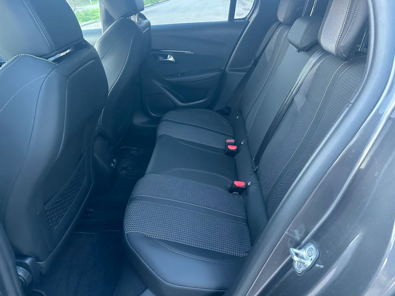 Peugeot 208 PureTech 130 Stop&Start EAT8 5 porte GT