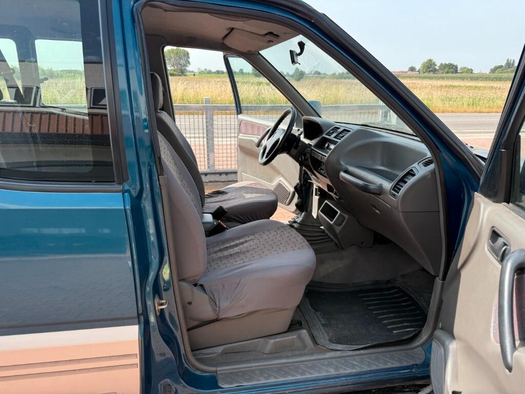 Nissan Terrano II 2.7 turbodiesel 3 porte SE