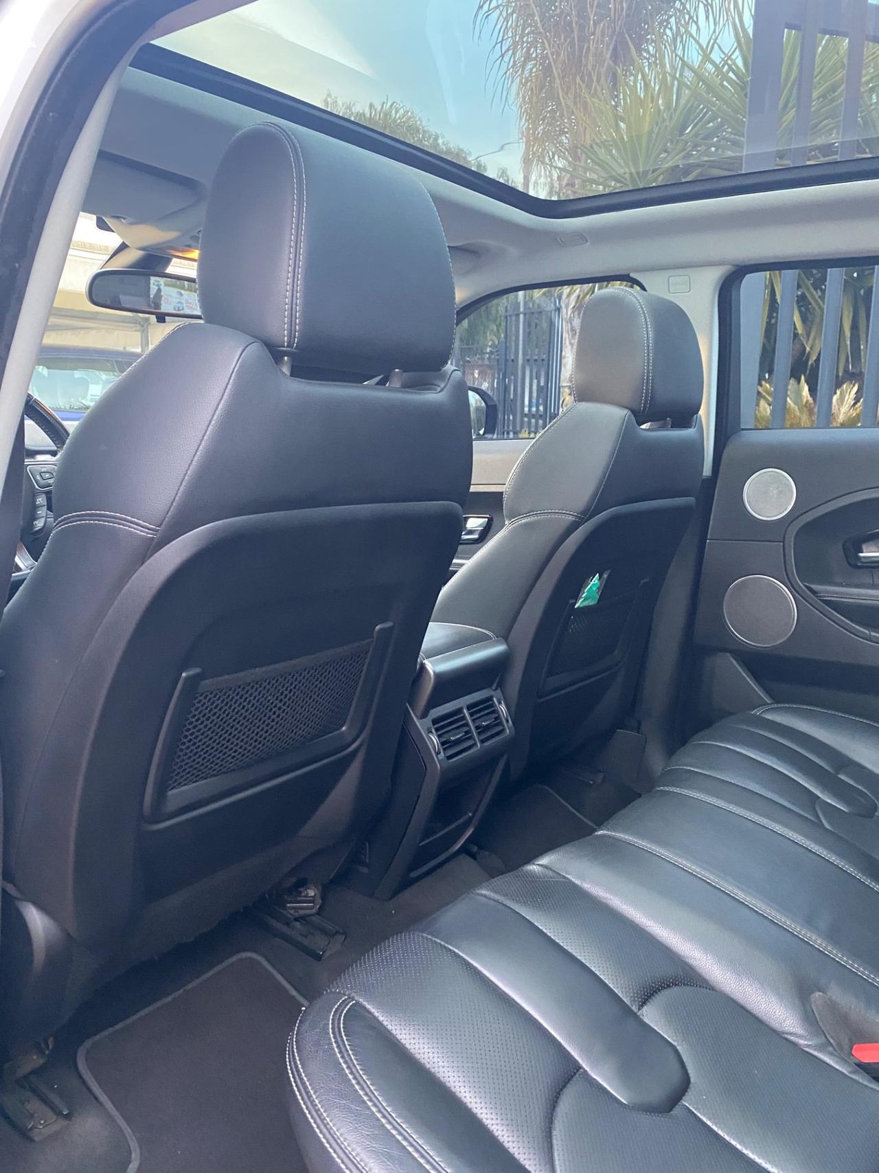 Land Rover Range Evoque 2.2 TD4 5p. Dynamic