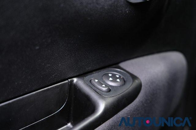 FIAT 500 1.0 HYBRID DOLCEVITA NEOPATENTATI