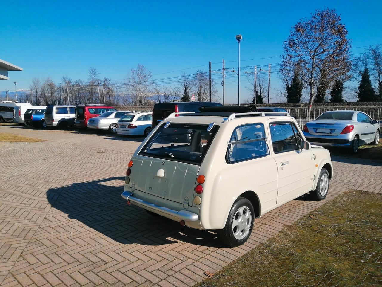 Nissan PAO 1.0 B - GUIDA A DESTRA