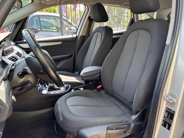 BMW 218 i Active Tourer Luxury