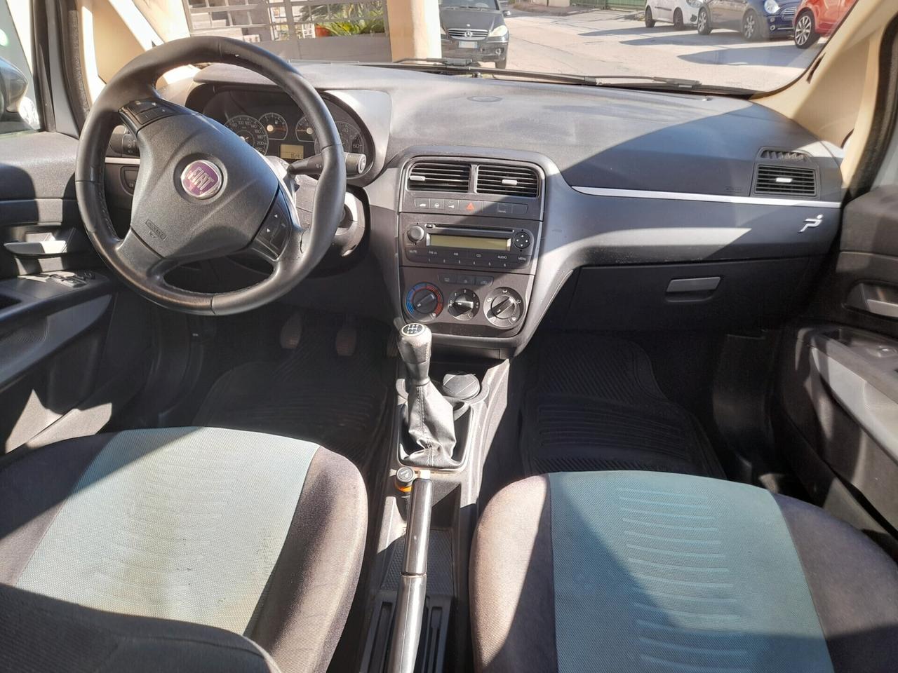 Fiat Grande Punto 1.3 MJT 75 CV 5 porte Dynamic