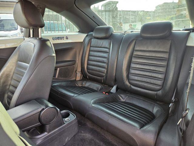 VOLKSWAGEN Maggiolino 2.0 TSI DSG Sport