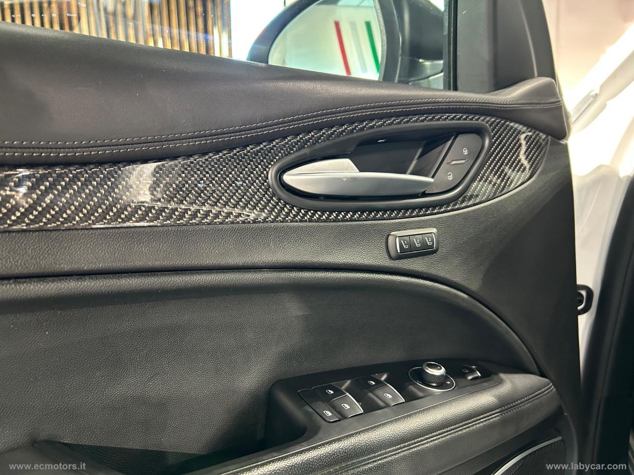 ALFA ROMEO Stelvio 2.2 T.diesel 210 AT8 Q4 VeloceTì