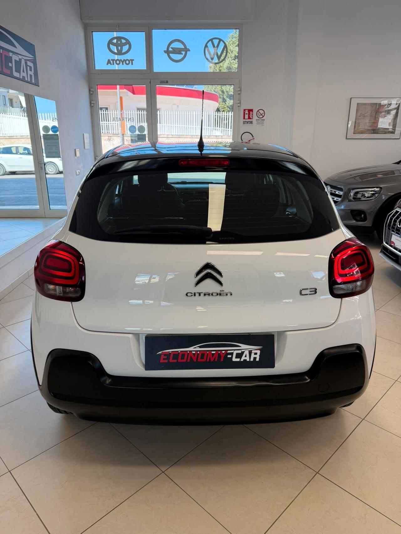 Citroen C3 BlueHDi 100 S&S Shine KM 100000