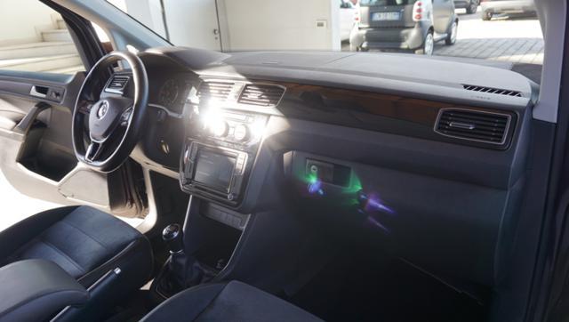VOLKSWAGEN Caddy 2.0 TDI 102 CV Highline