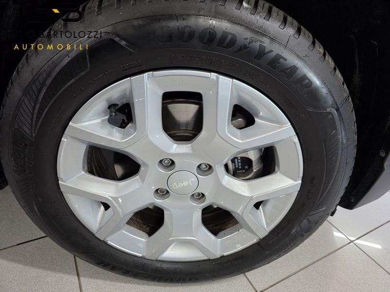 Jeep Avenger e-Hybrid 1.2 MHEV e-Hybrid Turbo Altitude