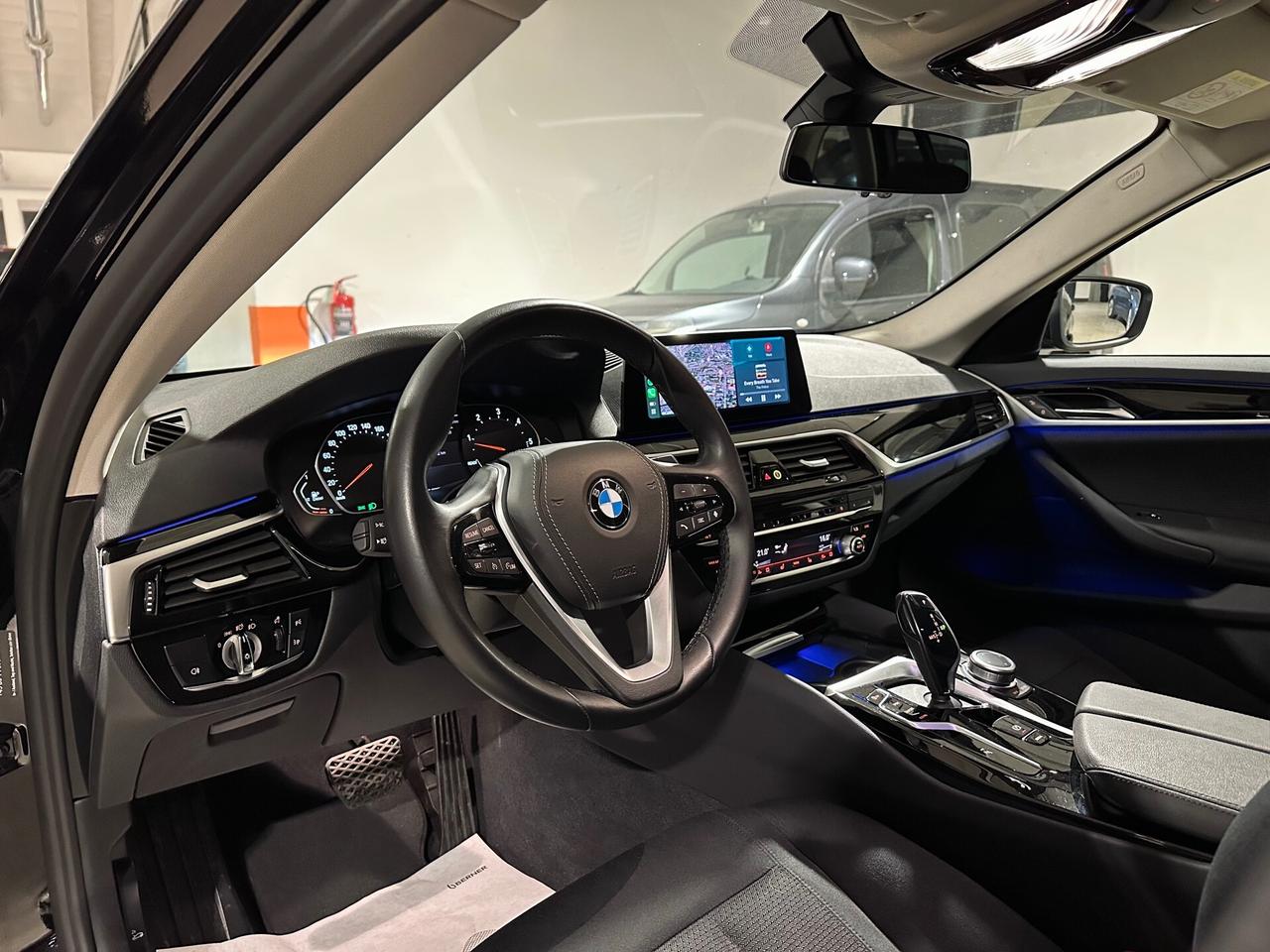 Bmw 520d 48V xDrive Touring Business-GANCIO TRAINO