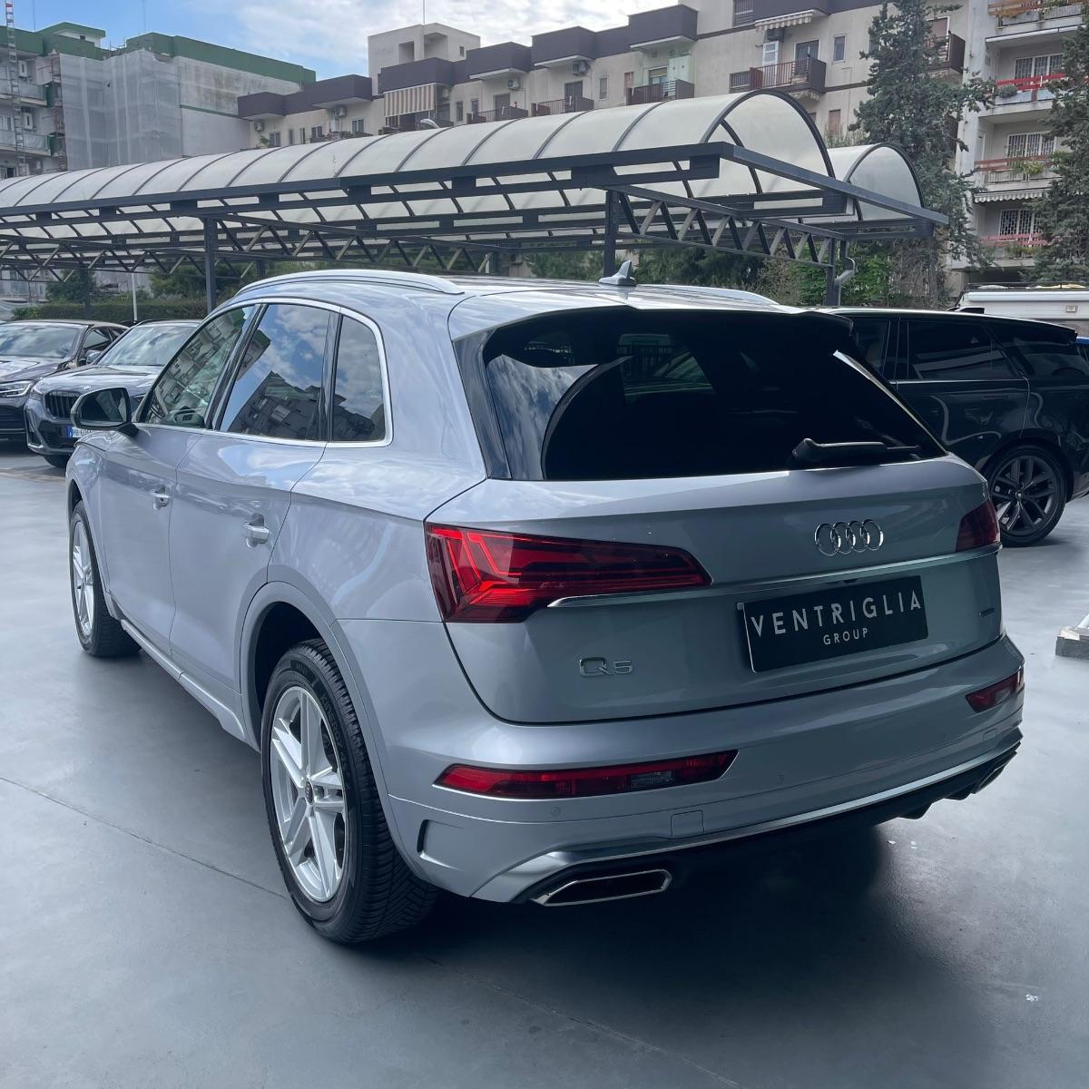 AUDI Q5 40 2.0 tdi mhev 12V S line quattro s-tronic