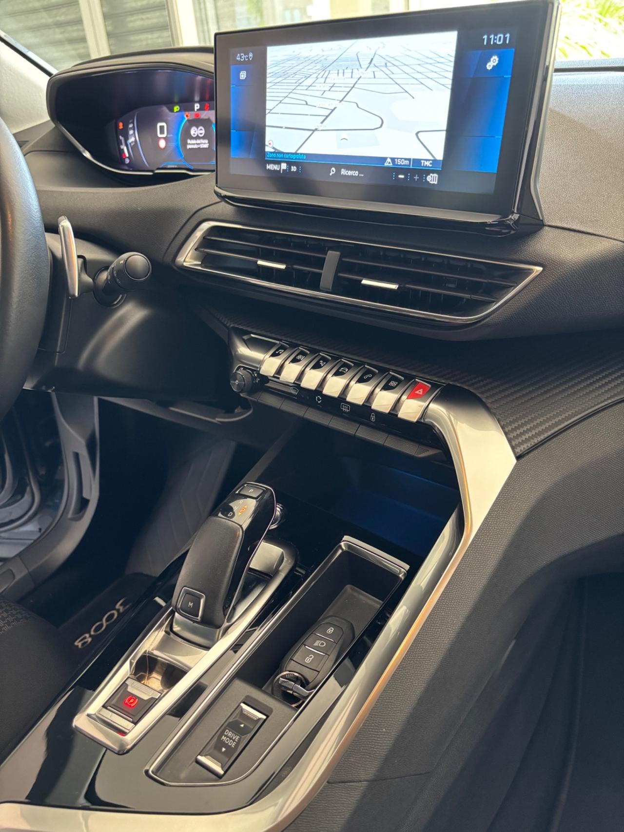 Peugeot 3008 BlueHDi 130 S&S EAT8