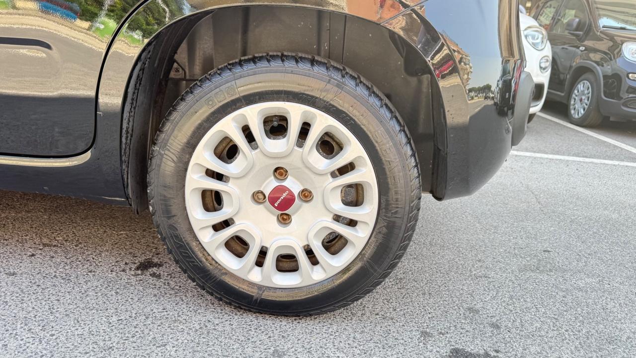 Fiat Panda 1.2 Lounge LED PDC