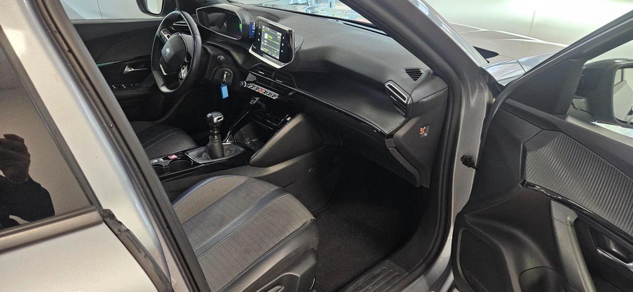 Peugeot 2008 PureTech 100 S&S Allure