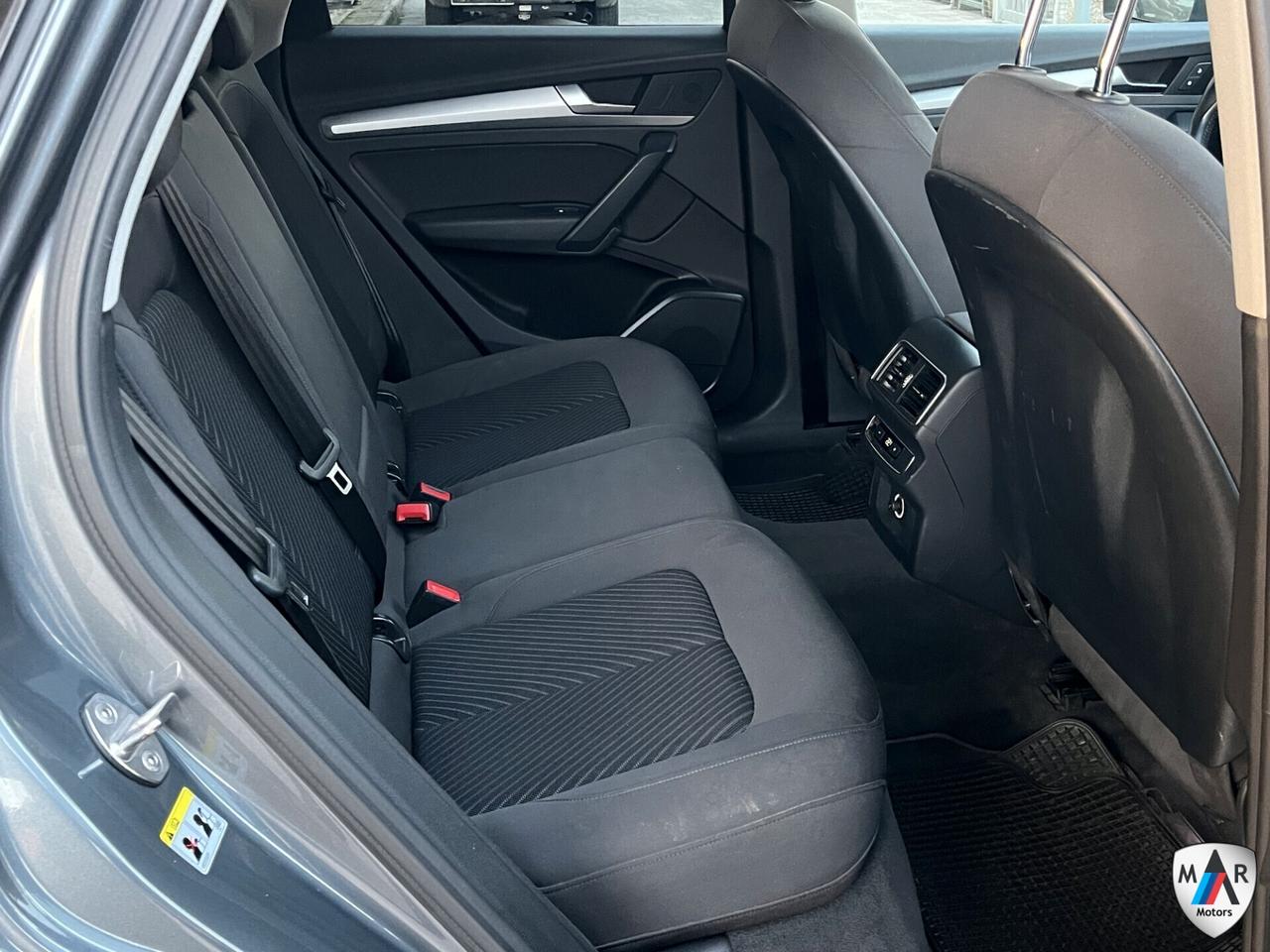 Audi Q5 40 TDI quattro S tronic Business Sport