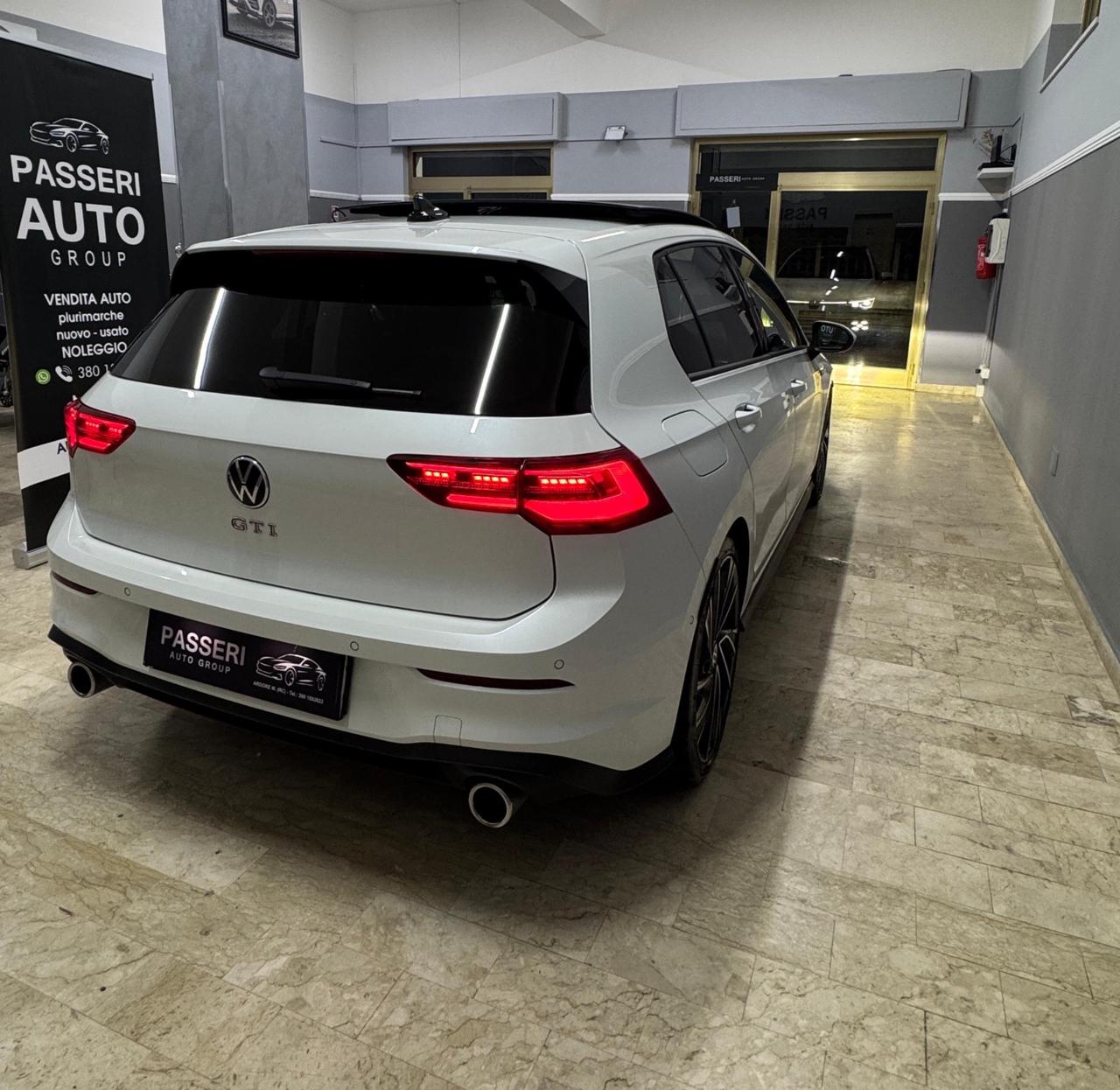 Volkswagen Golf GTI 2.0 TSI