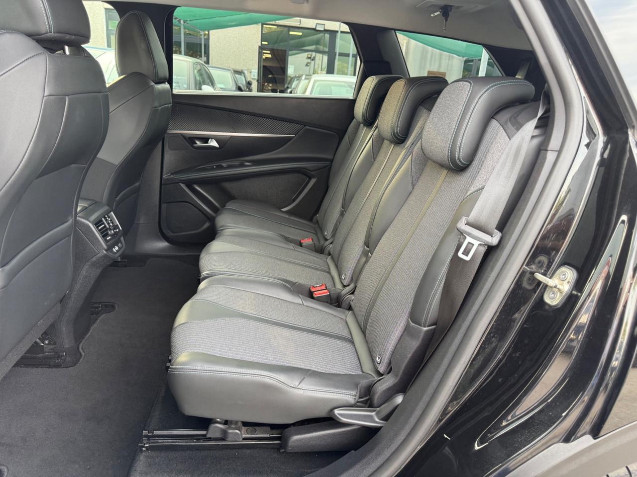 Peugeot 5008 BlueHDi 130 S&S EAT8 Allure Pack