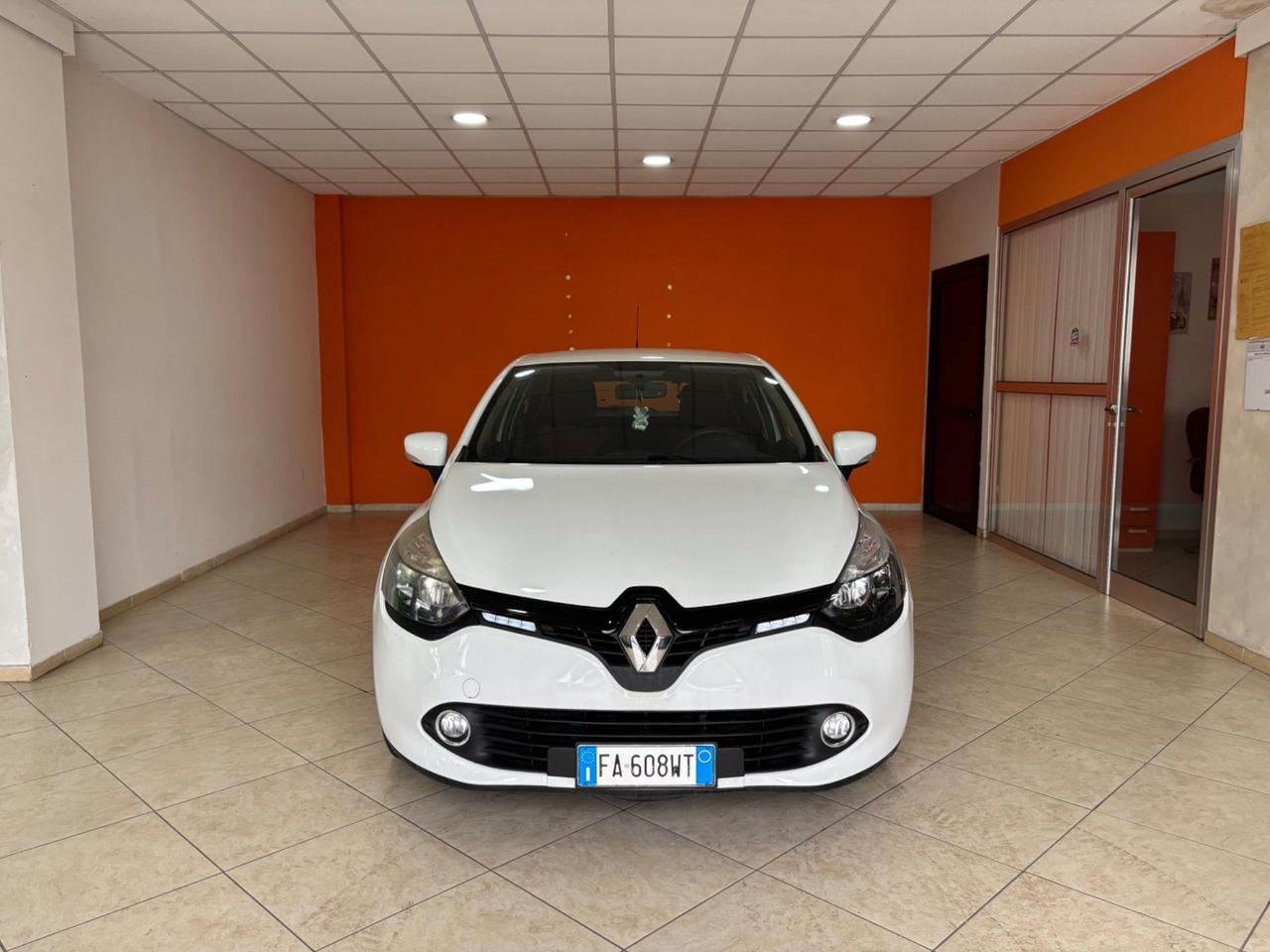 Renault Clio 1.2 75CV GPL 5 porte Live ok neopatentati