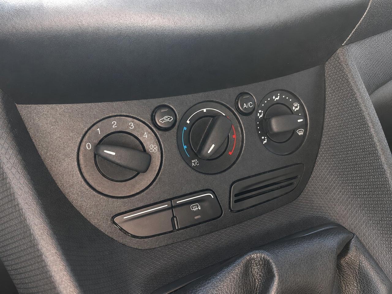 Ford Transit Connect 200 1.6 TDCi 95CV PC Furgone Entry