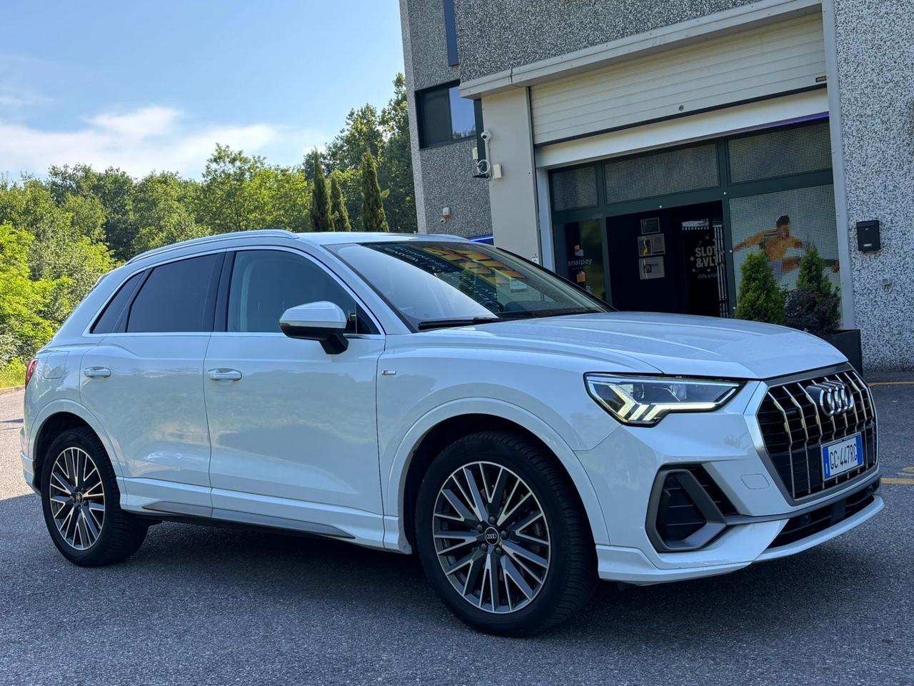 Audi Q3 40 TDI quattro S tronic line edition
