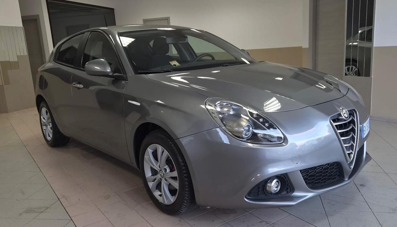 Alfa Romeo Giulietta 1.6 JTDm-2 105 CV Exclusive