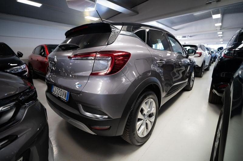 Renault Captur 1.6 E-Tech phev Intens 160cv auto my21