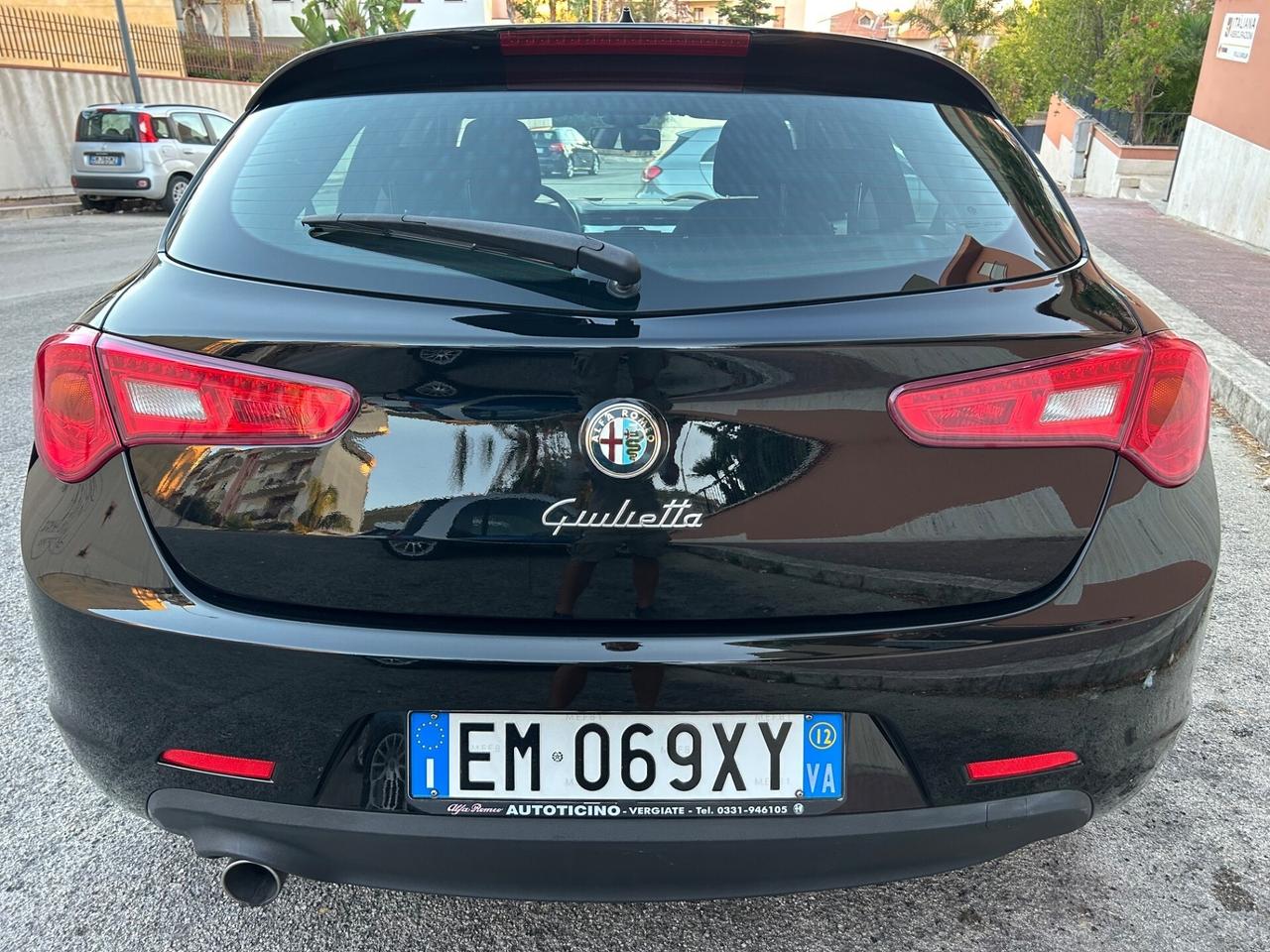 Alfa Romeo Giulietta 1.6 JTDm garanzia di 12 mesi