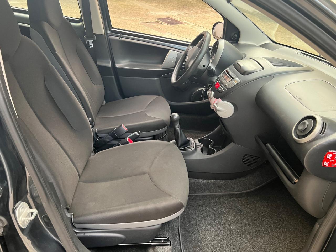 Toyota Aygo 1.0 12V VVT-i 5 porte Lounge Connect