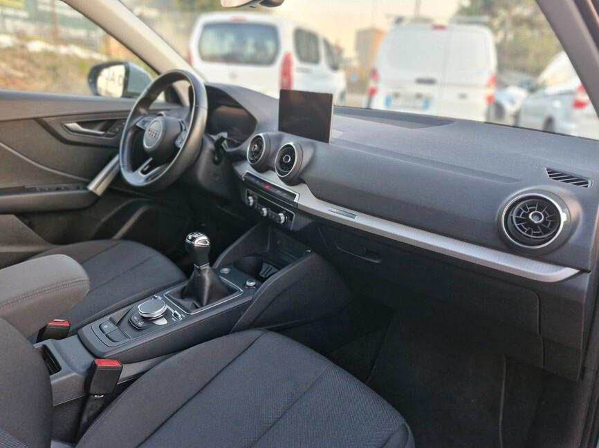 Audi Q2 30 TFSI S line Edition