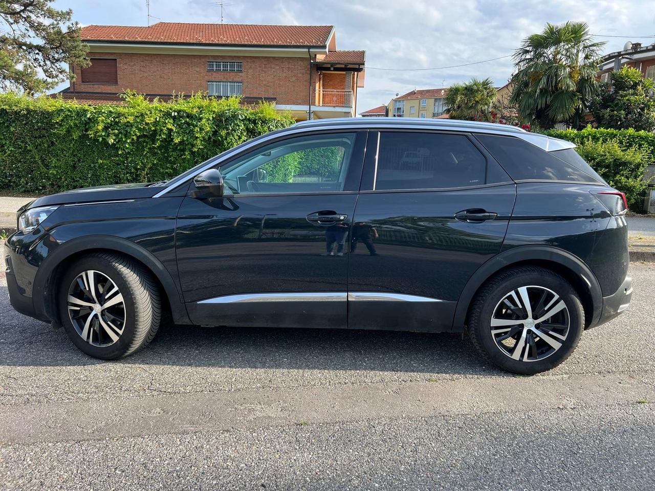 Peugeot 3008 Allure 1.6 Blue HDI 120