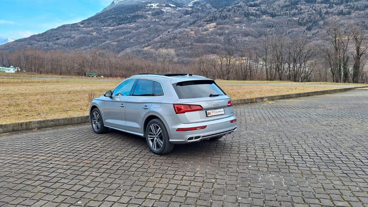 Audi Q5 55 TFSI E QUATTRO 376CV SEDILI TETTO S LINE