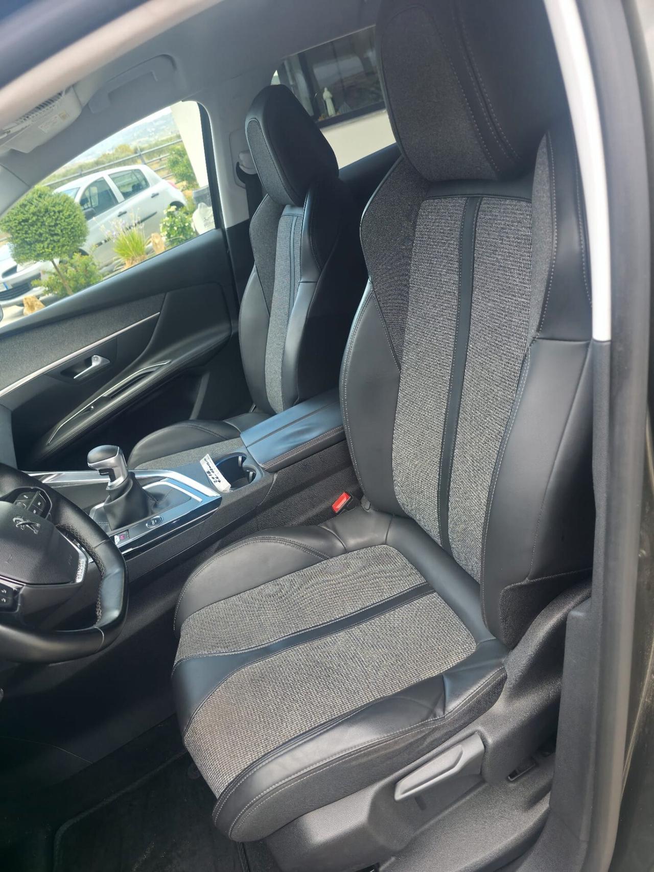 Peugeot 3008 BlueHDi 120 S&S EAT6 Allure