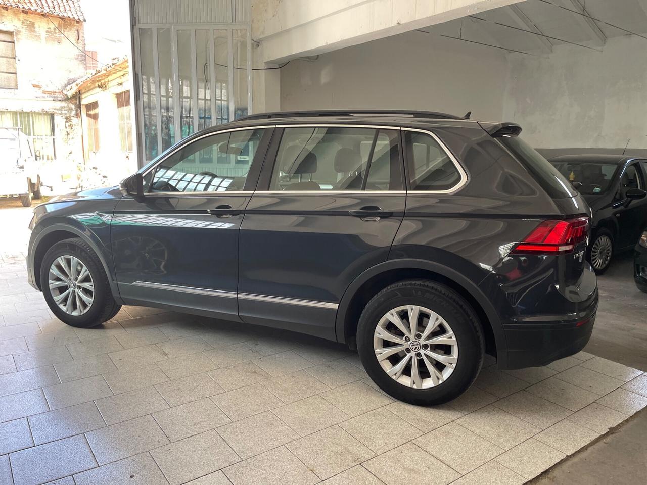 Volkswagen Tiguan 2.0 TDI SCR DSG 4MOTION Advanced BMT