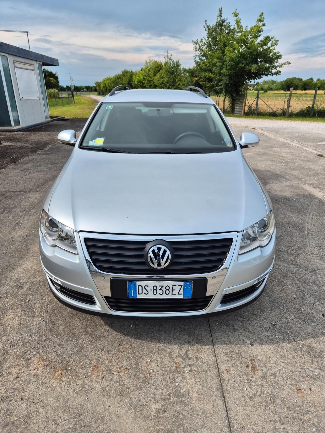 Volkswagen Passat 2.0 TDI DPF Var. Comfortline