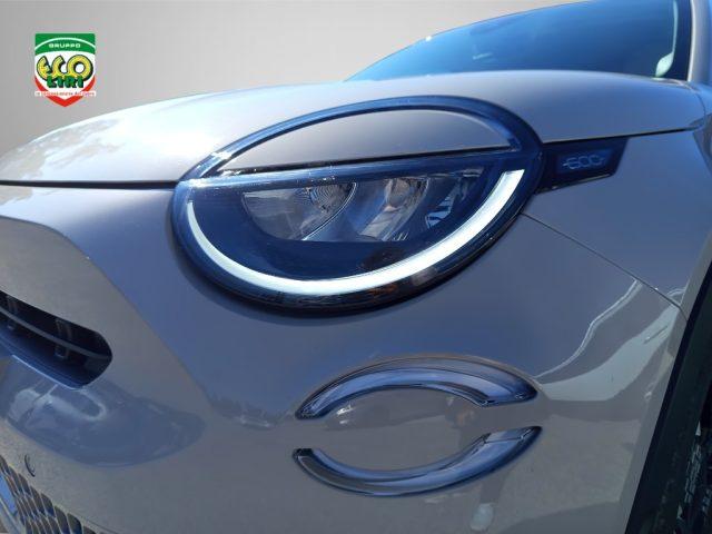 FIAT 600 Hybrid 110 CV DCT MHEV La Prima