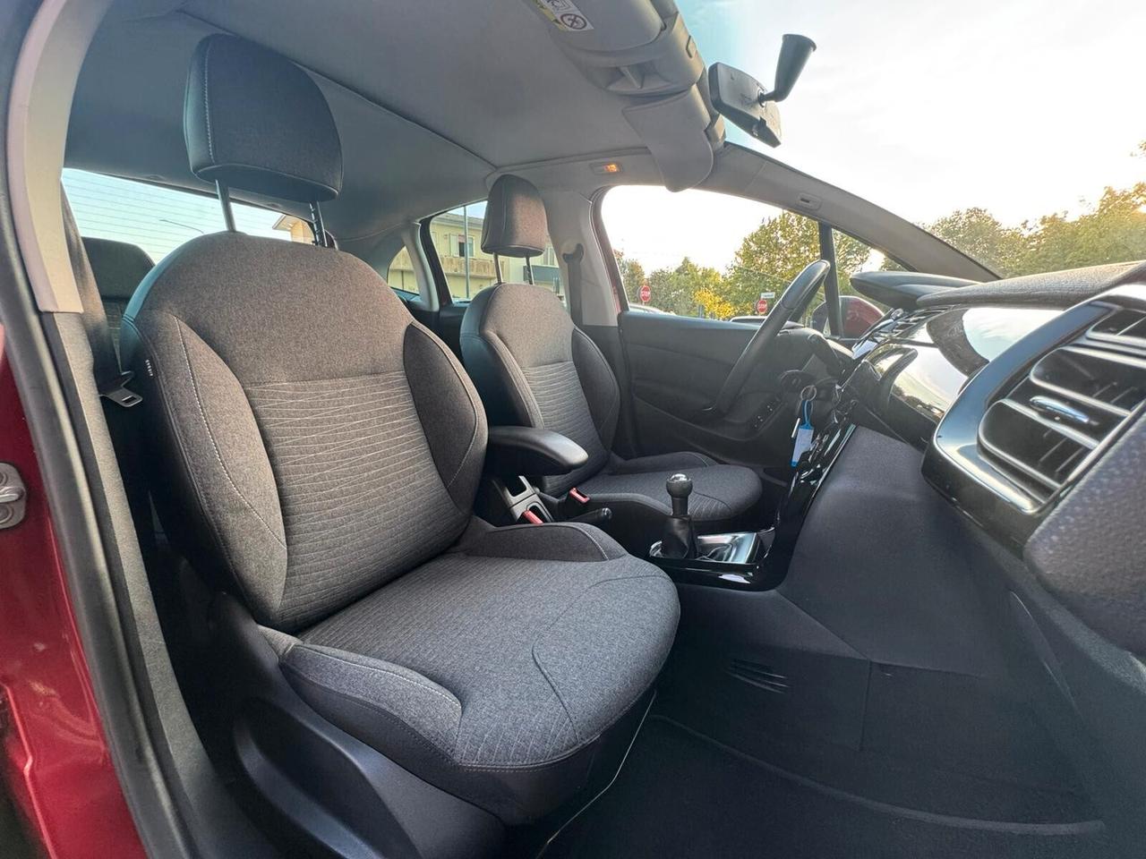 Citroen C3 HDi 75cv Exclusive