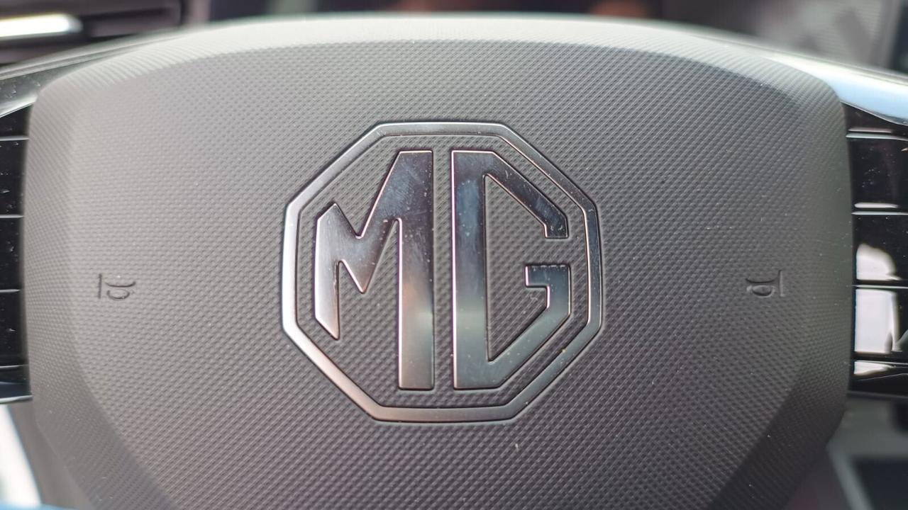 Mg 3 1.5 Luxury Hybrid
