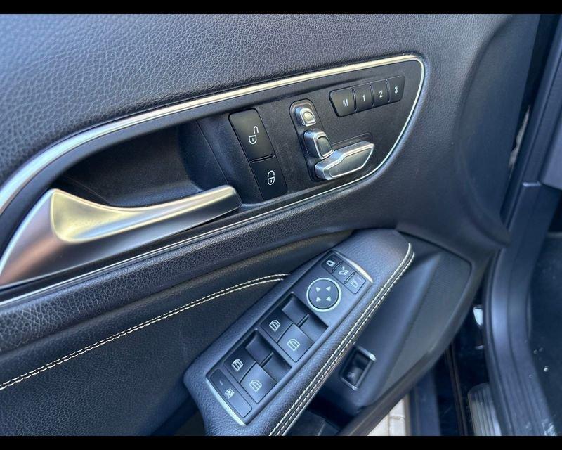 Mercedes-Benz GLA GLA 200 d Automatic Night Edition