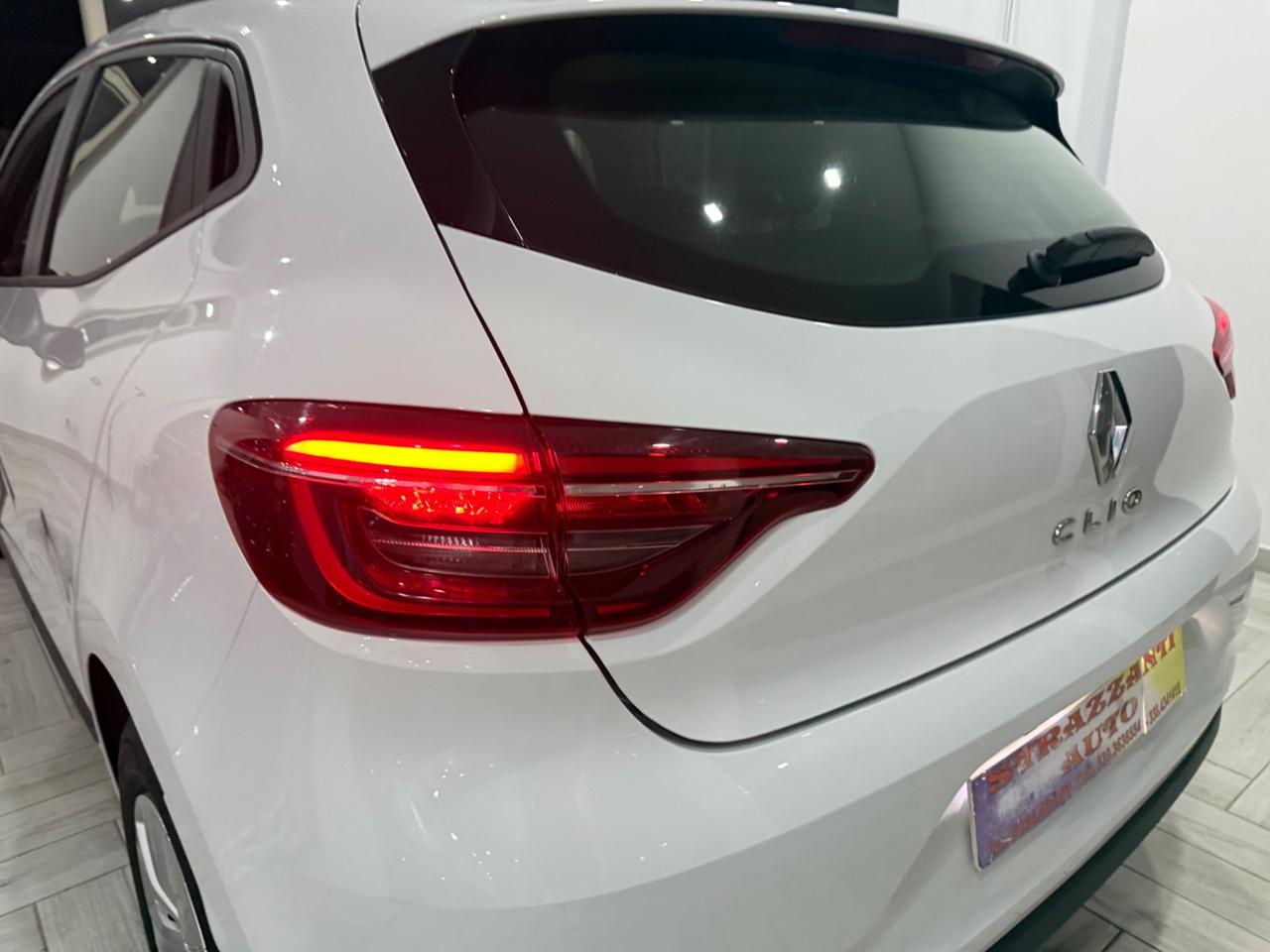 Renault Clio TCe TURBO90CV 5P INTENS NAVI/FULL LED2022