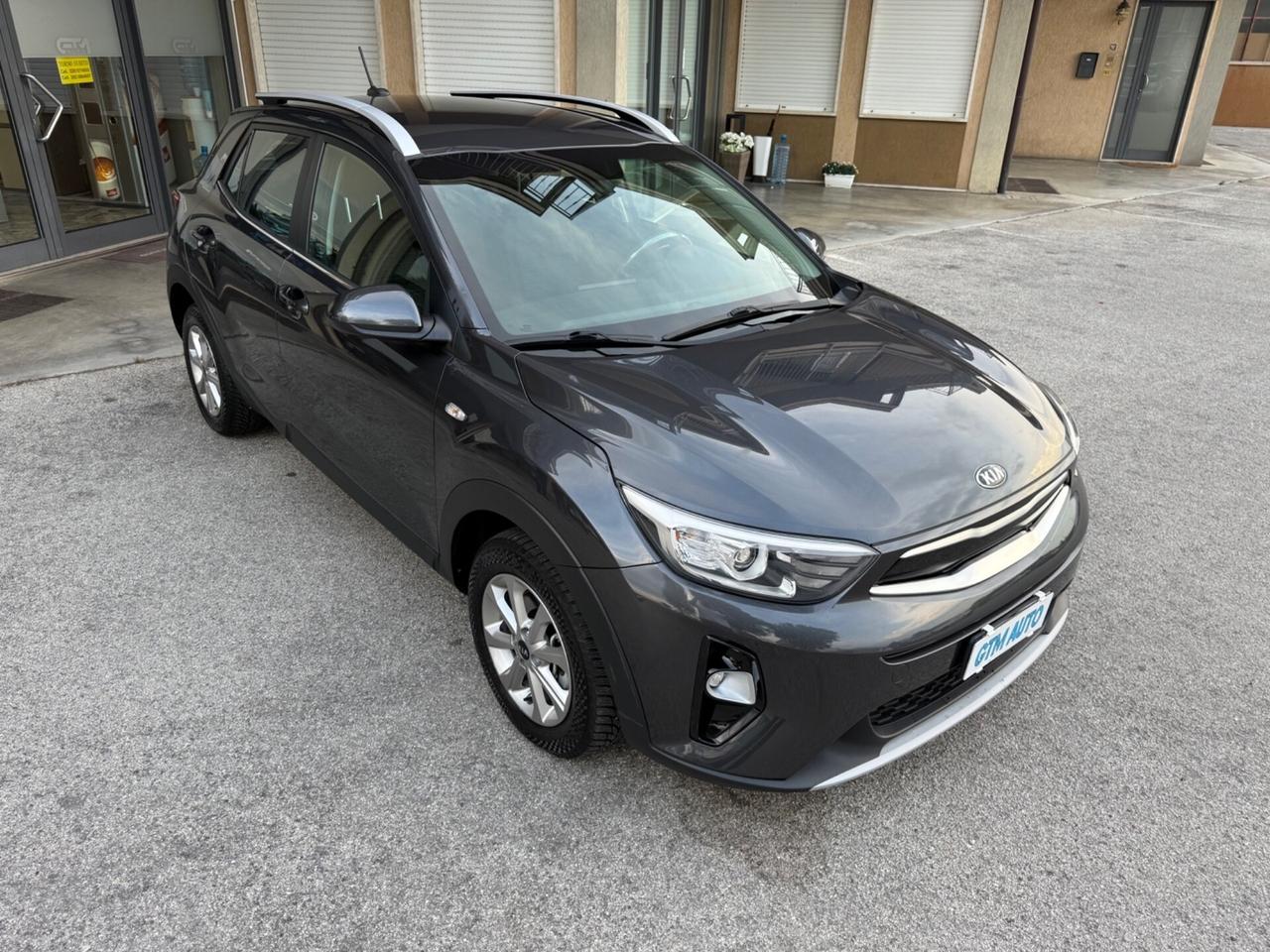 Kia Stonic 1.4 MPI 100 CV Style - OK Neopatentati