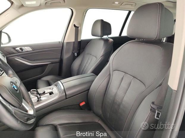 BMW X7 xDrive40d 48V