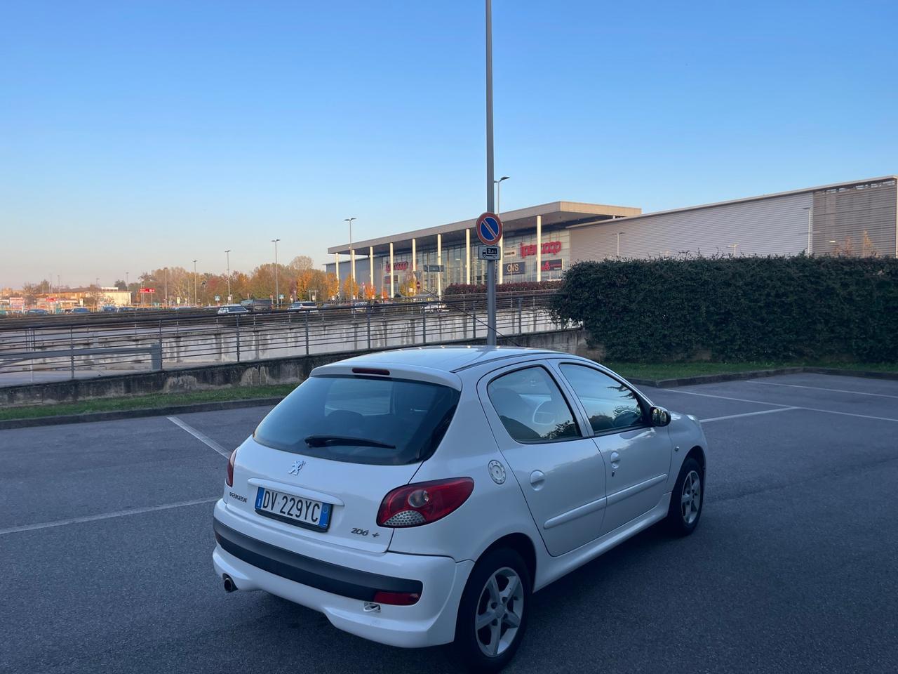 Peugeot 206 Plus 1.1 60CV 5p. Trendy