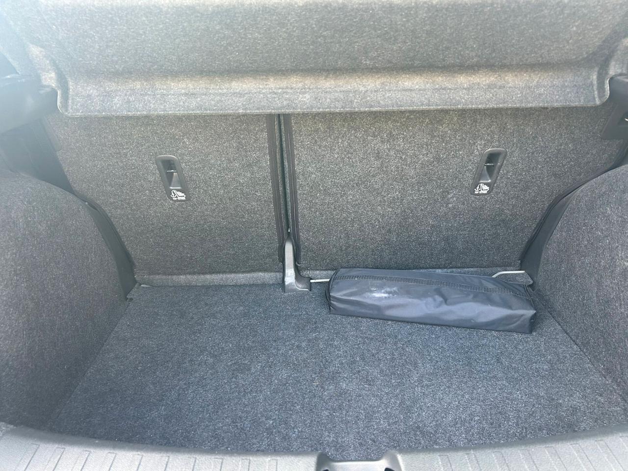 Nissan Micra IG 71 5 porte Acenta