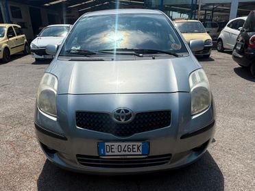 Toyota Yaris II 5p 1.0 Sol - 120.333 km - Neopatentati