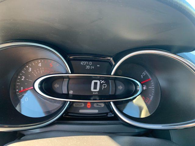 RENAULT Clio dCi 8V 90 CV 5 porte Moschino Intens