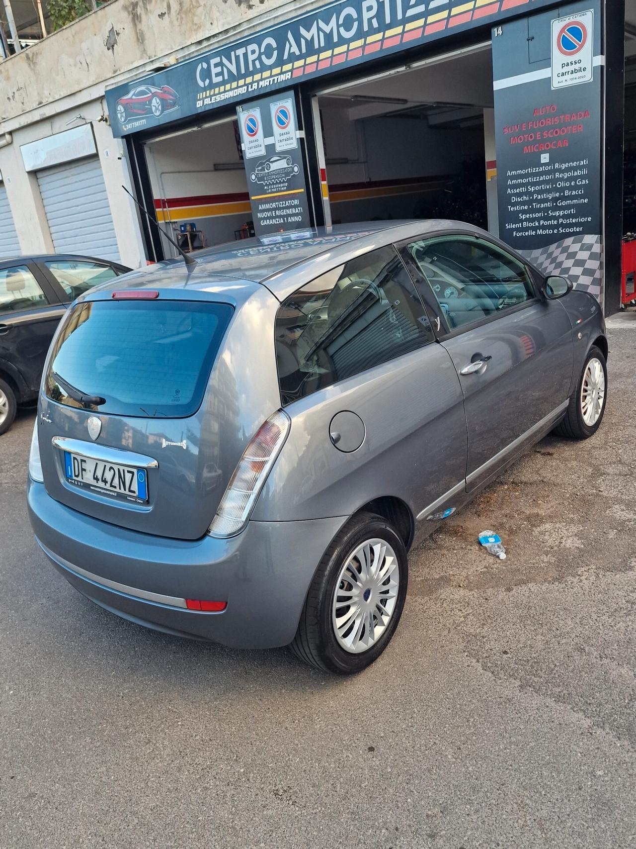 Lancia Ypsilon 1.2 Argento