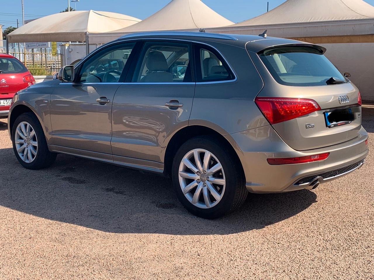 Audi Q5 sLine 3.0 automatico 2010